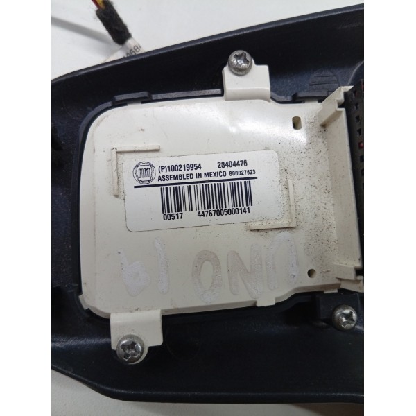 Moldura Acabamento Do Volante Com Botão Fiat Mobi 2016