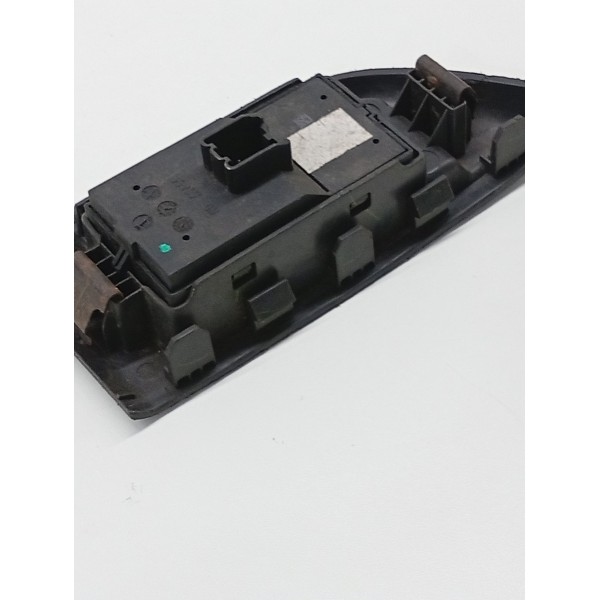 Botao Comando Vidro Dianteiro Esquerdo Onix 2014