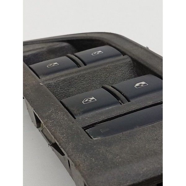 Botao Comando Vidro Dianteiro Esquerdo Onix 2014