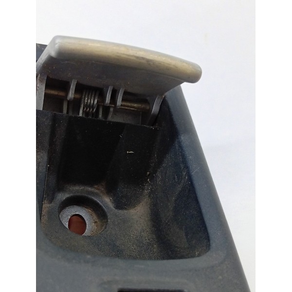 Moldura Botao Eletrico Dianteiro Direito Idea 2005