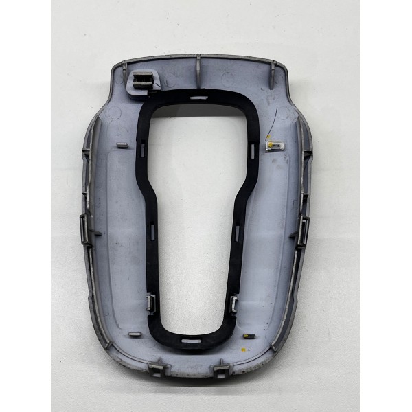 Moldura Acabamento Alavanca Cambio Automático Gm Spin 2019