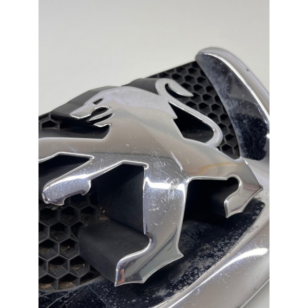 Emblema Simbolo Parachoque Peugeot 207 2010