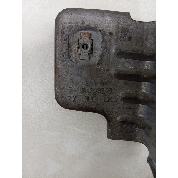 Suporte Forro Porta Dianteiro Esquerdo Gm Cobalt 2012 A 2015