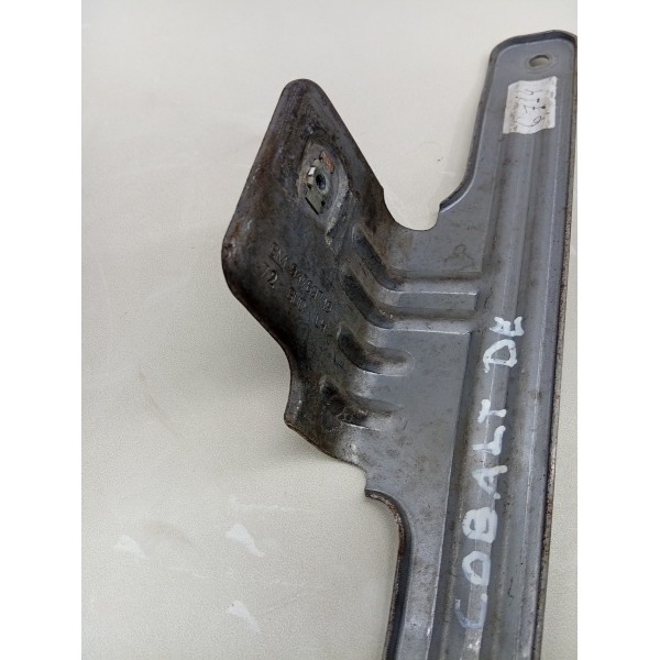 Suporte Forro Porta Dianteiro Esquerdo Gm Cobalt 2012 A 2015