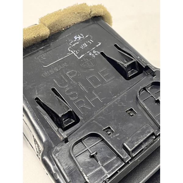 Difusor Ar Direito Nissan Tiida 2009 2010 2011 A 2012 Peça