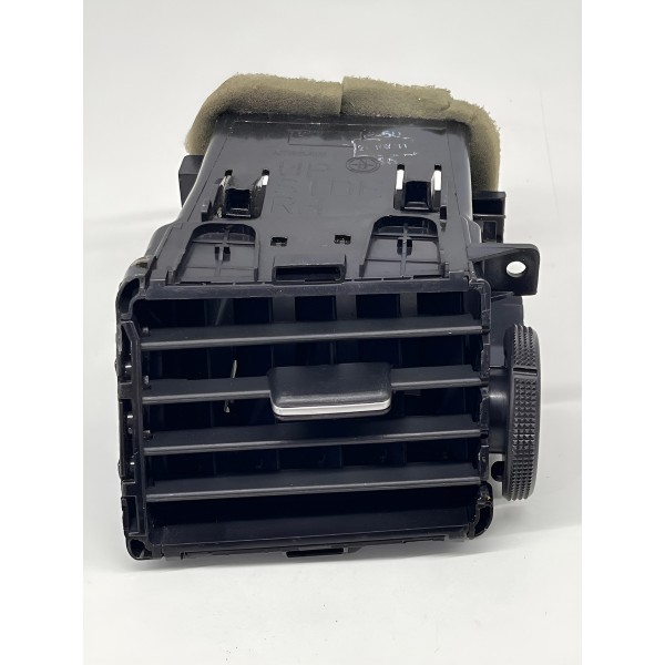 Difusor Ar Direito Nissan Tiida 2009 2010 2011 A 2012 Peça