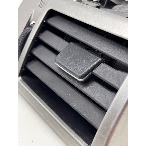 Difusor Saída Ar Condicionado Nissan Tiida 2011