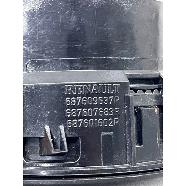 Difusor Lateral Saida Ar Renault Kwid Prata 2017 A 2023