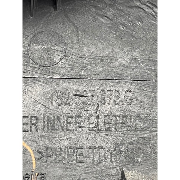 Acabamento Interno Retrovisor Esquerdovolkswagen Up 2019