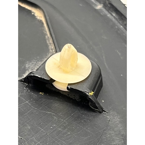 Acabamento Interno Retrovisor Esquerdovolkswagen Up 2019