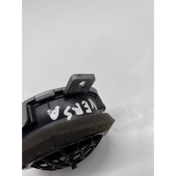 Difusor Ar Lateral Esquerdo Nissan March 2012 2013 14 A 2016