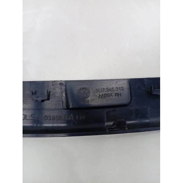 Acabamento Lanterna Traseira Direita Vw Saveiro G7 2016