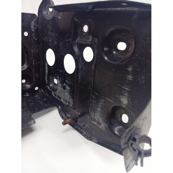 Suporte Caixa Bateria Fiat Mobi 2017 A 2023