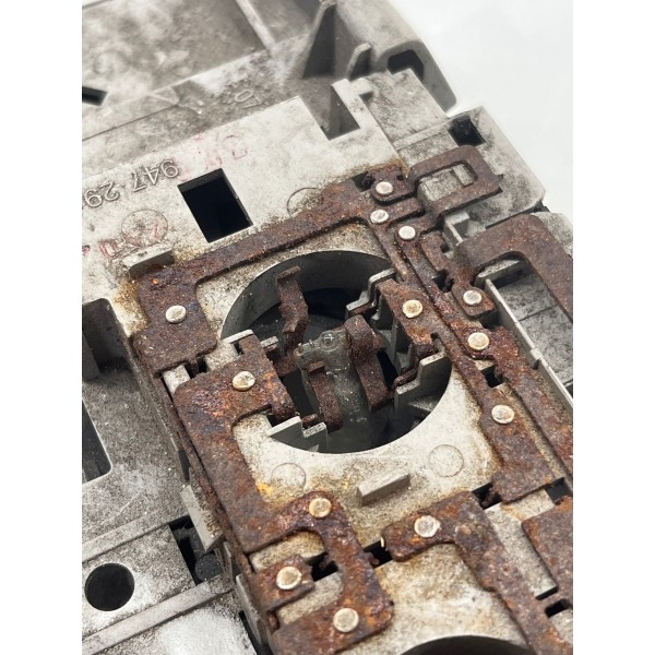 Moldura Acabamento Luz Teto Cortesia Volkswagen Jetta 2008