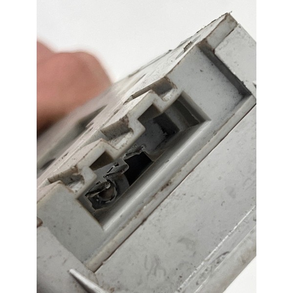 Luz De Teto Traseira Volkswagen Amarok 2011 A 2016