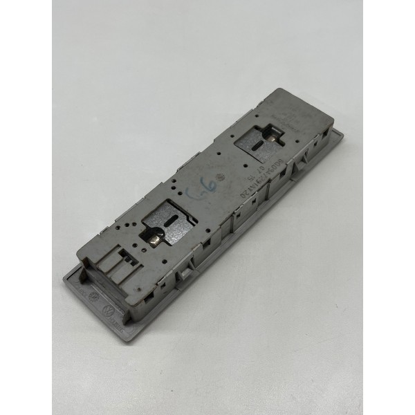 Luz De Teto Traseira Volkswagen Amarok 2011 A 2016