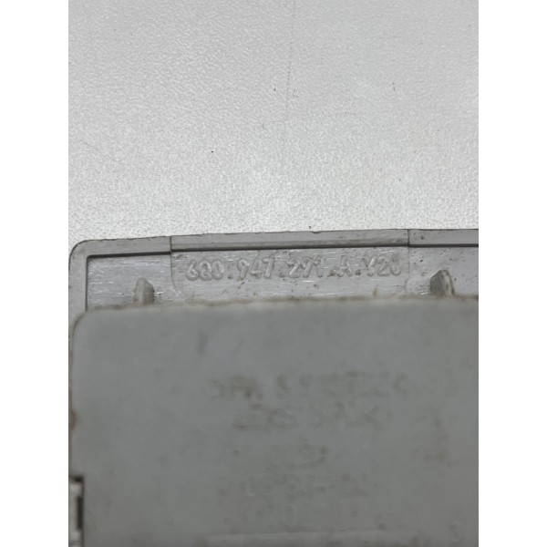 Luz De Teto Traseira Volkswagen Amarok 2011 A 2016