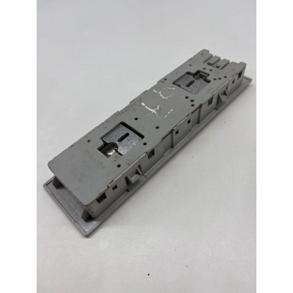 Luz De Teto Traseira Volkswagen Amarok 2011 A 2016