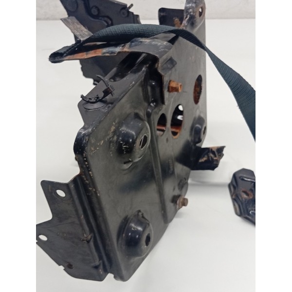 Suporte Bateria Fiat Cronos 2018 2019 A 2022