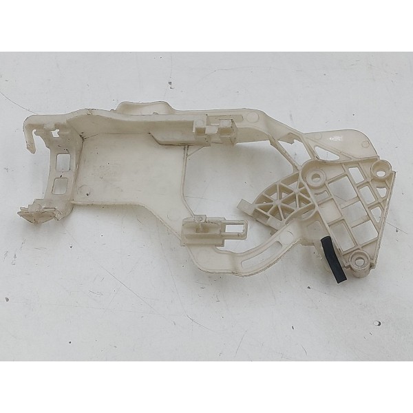 Suporte Da Fechadura Porta T.d.e Volkswagemtiguan 2010