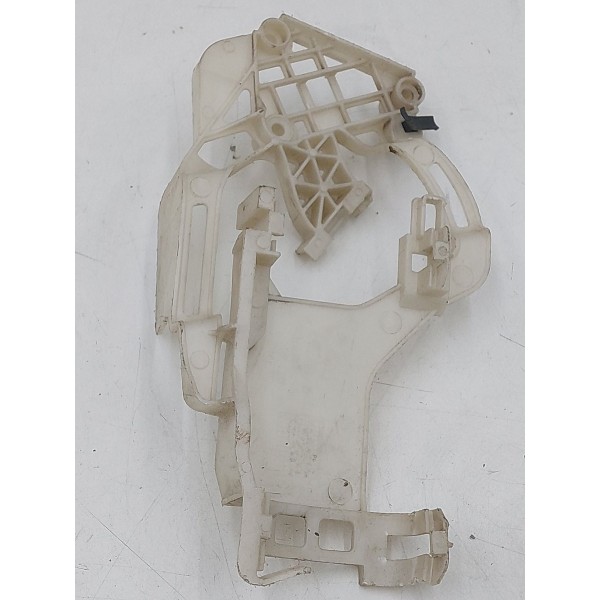 Suporte Da Fechadura Porta T.d.e Volkswagemtiguan 2010