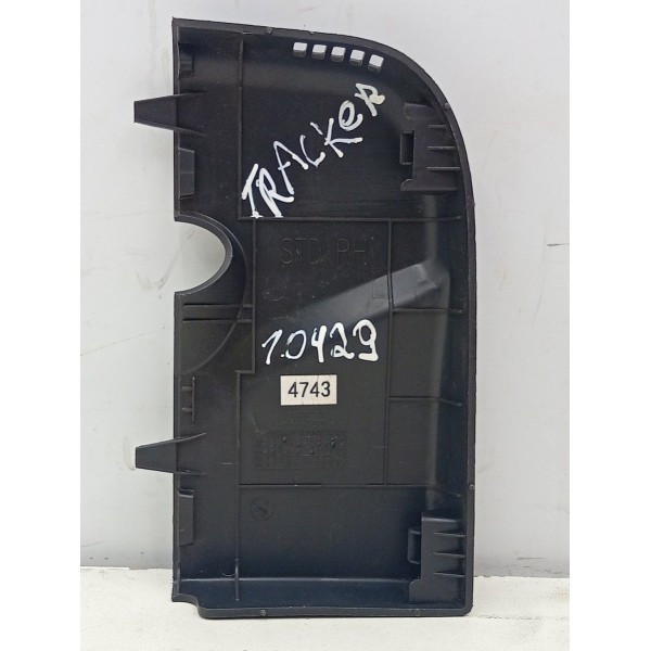 Acabamento Interno Parabrisa Chevrolet Tracker 2017 A 2019