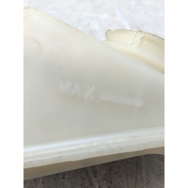 Reservatório Fluído Freio Chevrolet Tracker 2017