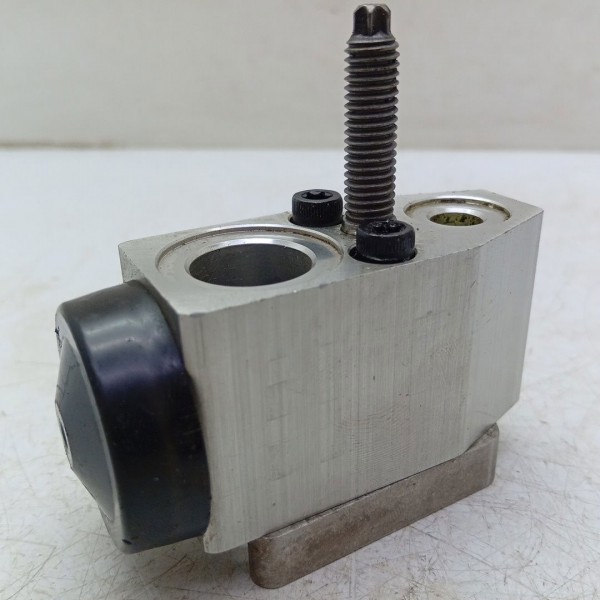 Válvula Expansão Nissan Versa 2008 2009 2010 2011 12 A 2023