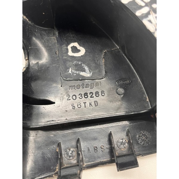 Moldura Interna Retrovisor Direito Fiesta 2004 A 2012