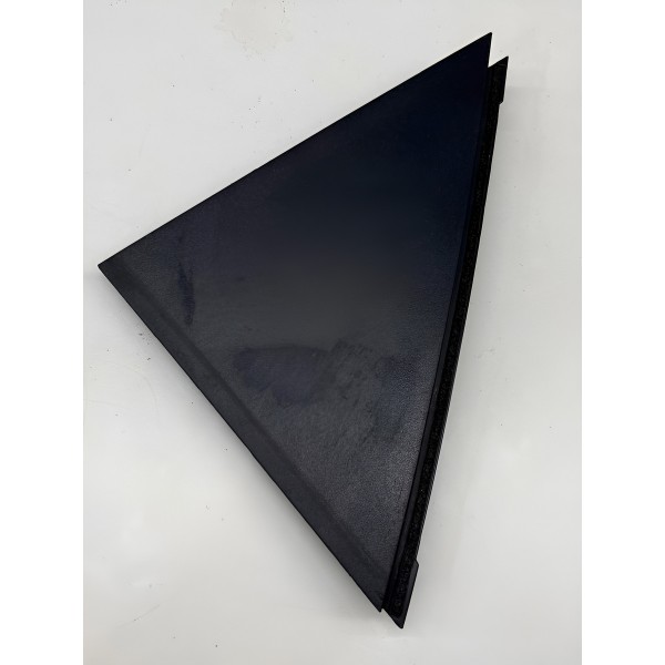 Moldura Acabamento Traseiro Direito Hb20 Hatch 2013 A 2019