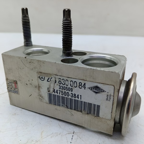 Válvula Expansão Block Mercedes C180 2010