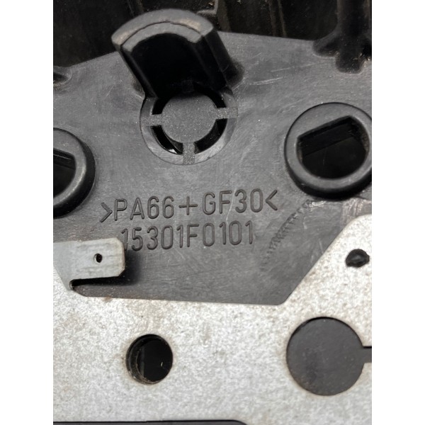 Capa\tampa Do Volante Peugeot 208 2019