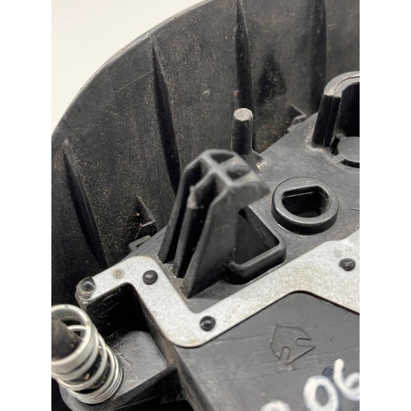 Capa\tampa Do Volante Peugeot 208 2019