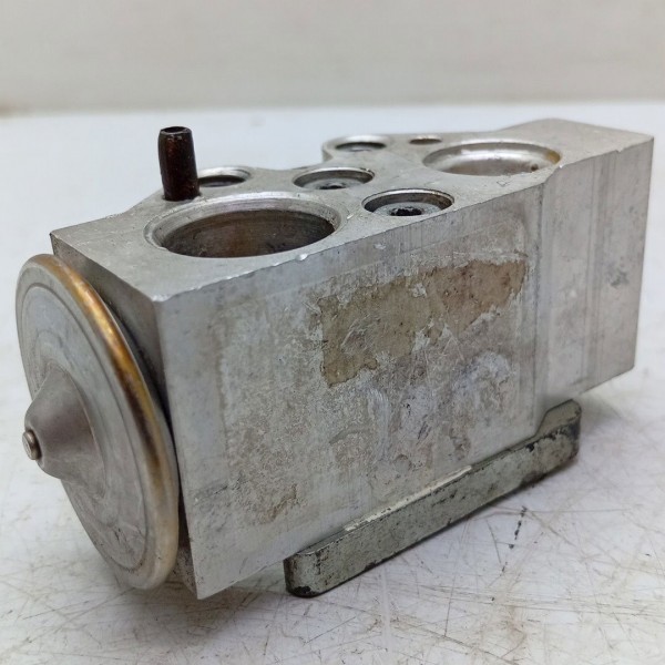 Válvula Expansão Block Volkswagem Up 2010