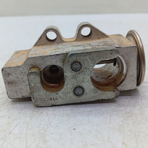 Válvula Expansão Block Volkswagem Up 2010