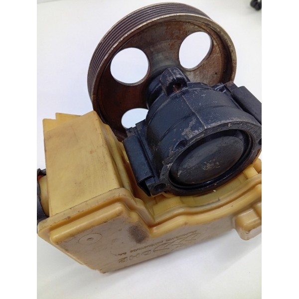 Polia Bomba Direção Hidráulica Peugeot 207 1.4 2006 A 2008