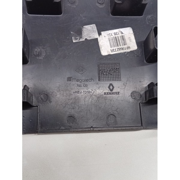 Tampão Fechadura Porta Malas Renault Kwid 2017 A 2020