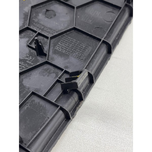 Acabamento Tampa Lateral Direita Painel Hb20 2023 A 2025