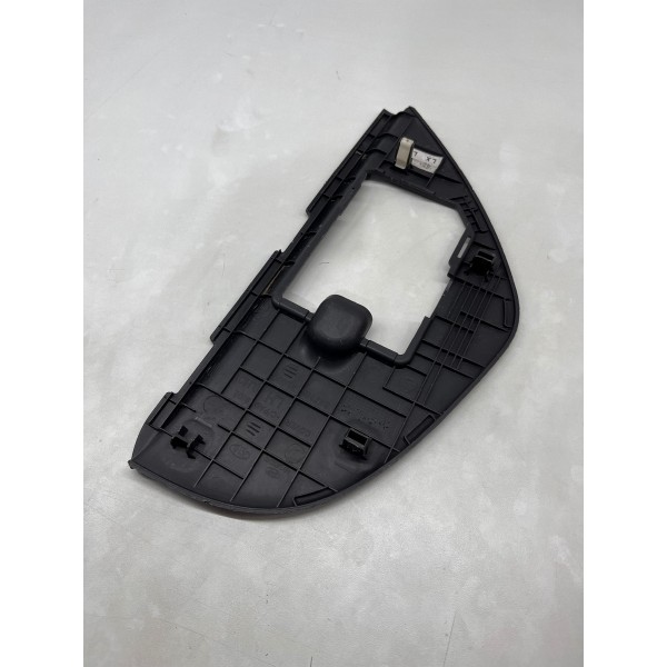 Tampa Lateral Esquerda Painel Hyundai I30 2012