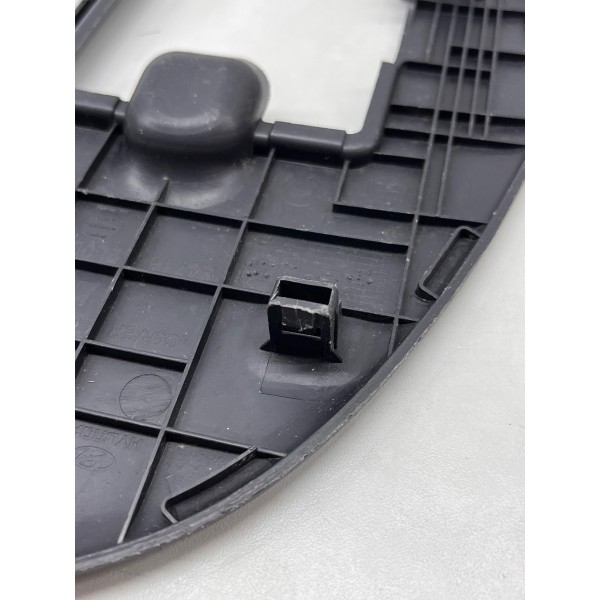 Tampa Lateral Esquerda Painel Hyundai I30 2012