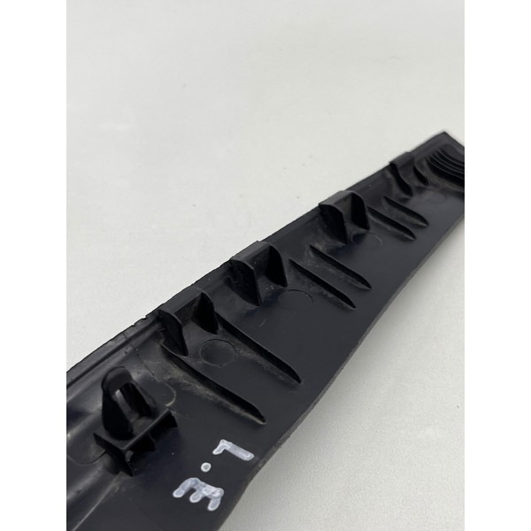 Moldura Acabamento Churrasqueira Esq Onix 2019 A 2021