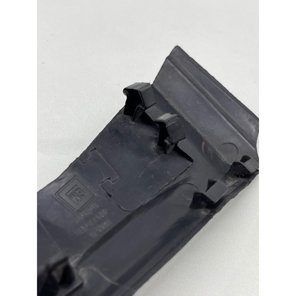 Moldura Acabamento Churrasqueira Esq Onix 2019 A 2021