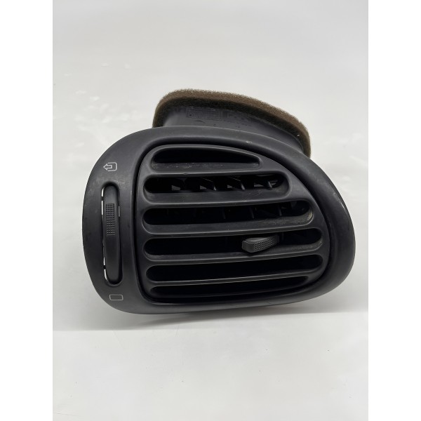 Difusor De Ar Lateral Esquerdo Para Peugeot 206 2016