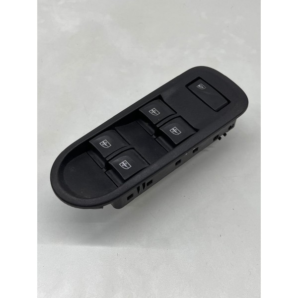 Botão Vidro Elétrico D/esq Renault Duster 2015 A 2019