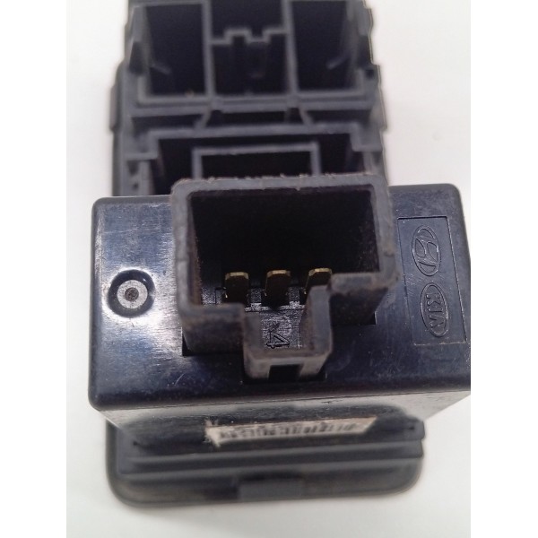 Moldura C/regulador Luz Painel Hyundai I30 2.016v 2010\2012