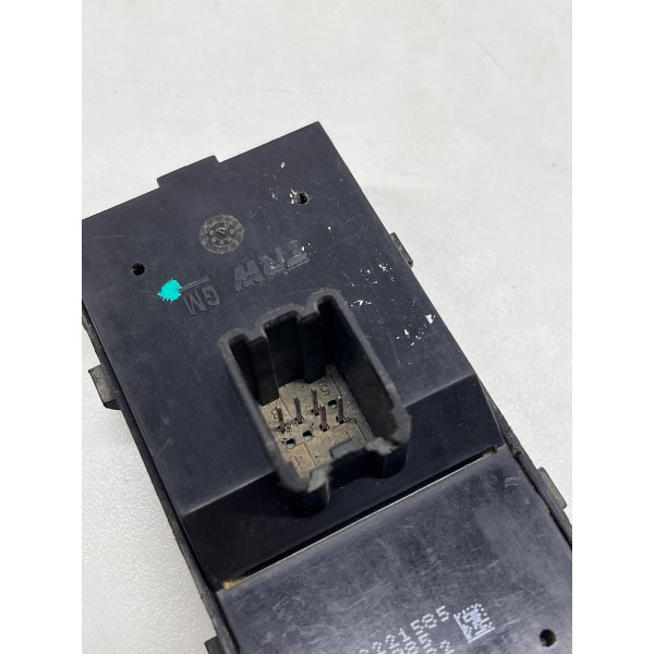 Botão Vidro Elétrico Chevrolet Onix 2018 A 2019