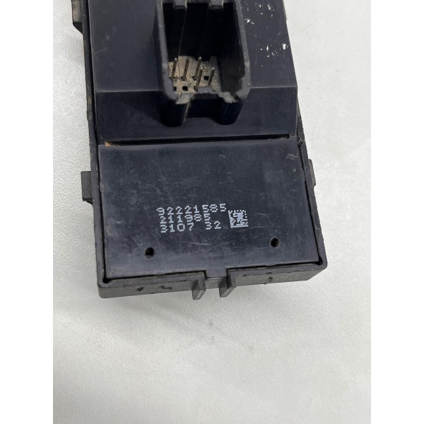 Botão Vidro Elétrico Chevrolet Onix 2018 A 2019