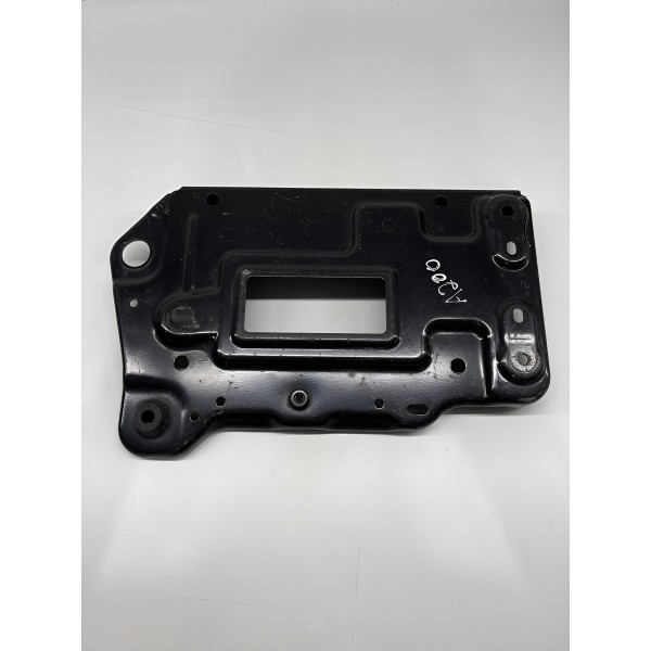 Suporte Da Bateria Mercedes Bens Gla 200 1.6 Turbo 2016