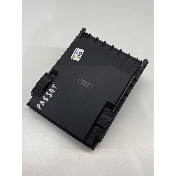 Tampa Do Modulo Caixa De Fusíveis Audi Q3  2008 A 2017