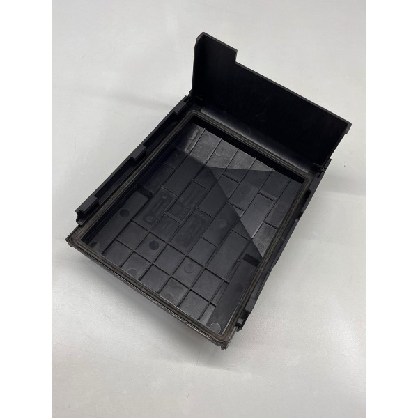 Tampa Do Modulo Caixa De Fusíveis Audi Q3  2008 A 2017